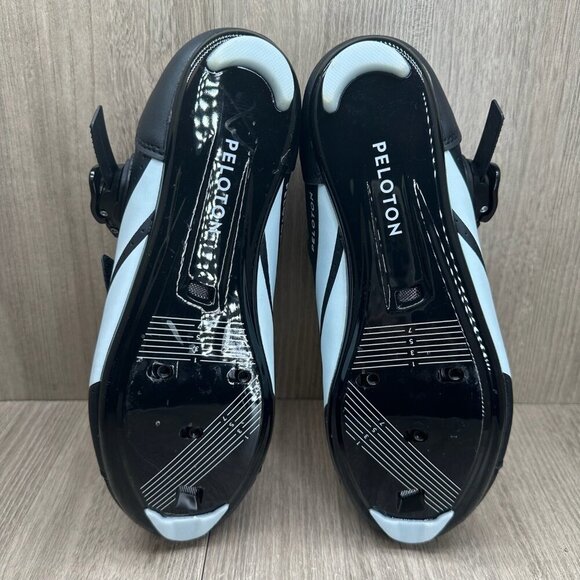 Peloton Cycling Shoes Mens Sz 6.5 Low Top Adjustable Hook & Loop Strap Black Red main image 3